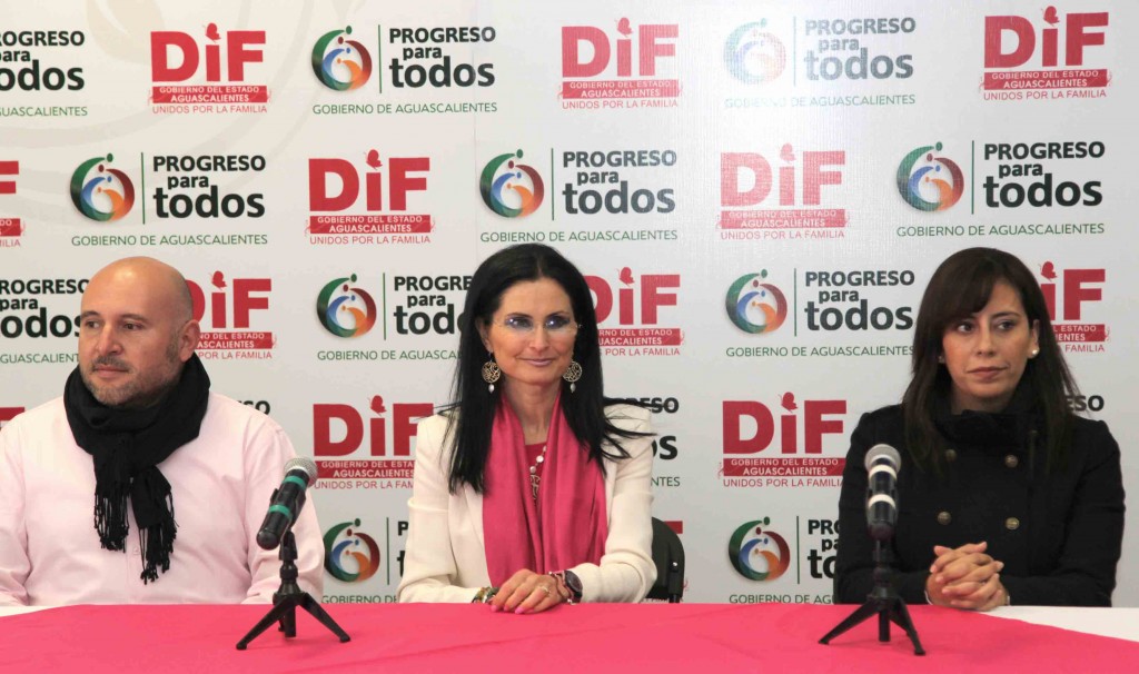 Capacitan a personal del DIF Estatal para mediación de conflictos familiares LJA Aguascalientes