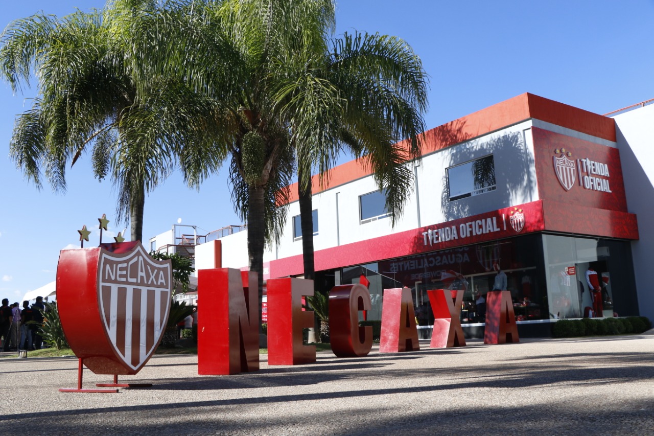 Club Necaxa inauguró Tienda Oficial en instalaciones de Casa Club - LJA  Aguascalientes